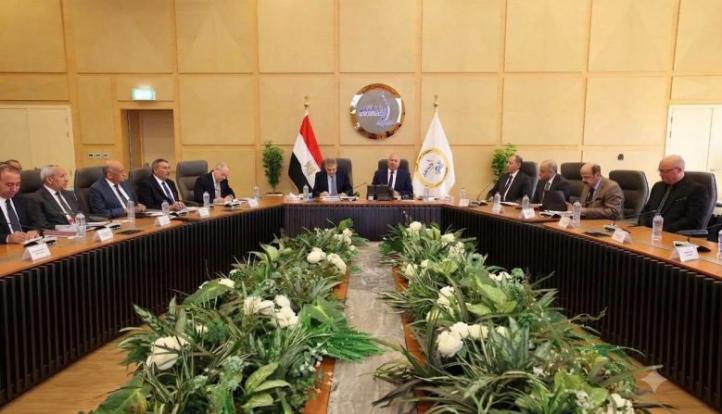 وزير النقل: شركة قناة السويس لتنمية الموانئ البحرية ذراع رئيسية لتعظيم دور مصر في حركة التجارة العالمية