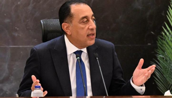 رئيس الوزراء يناقش محاور العمل الاقتصادي وبرنامج التحول الاقتصادي