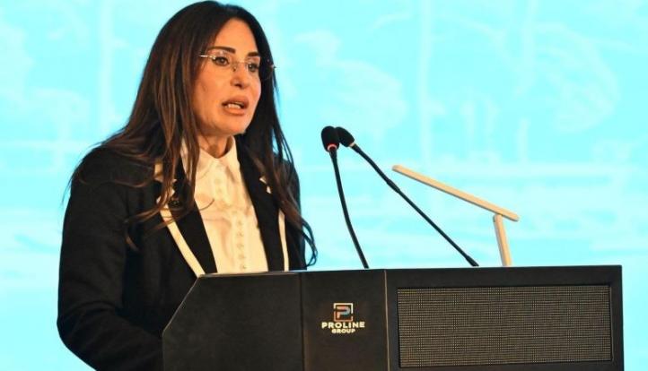 وزيرة الإسكان: تغطية مياه الشرب تصل إلى 99%.. واستهداف رفع الصرف الصحي إلى 82%