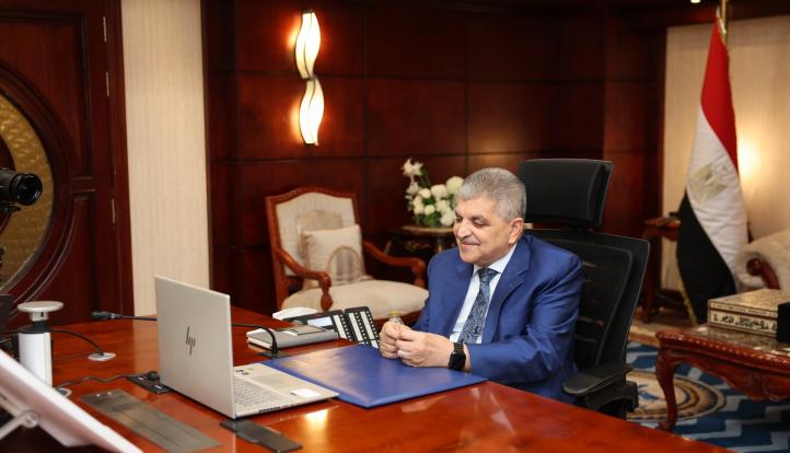 رئيس هيئة قناة السويس: عودة الخطوط الملاحية الكبرى للعبور يعد الخيار الأمثل في ظل ارتفاع أسعار الوقود